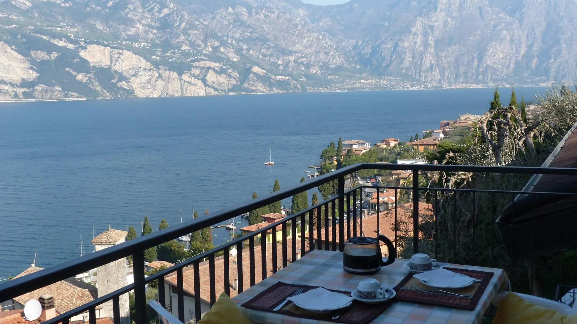 Apartment Stellina Rentals Malcesine